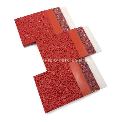 Het schokbestendige Systeem Renbaan Geïntegreerd Rubbermats type van de Douanesandwich