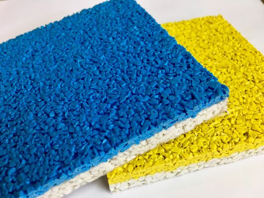 Aanpasbaar voor alle weersomstandigheden EPDM rubberen loopbaan met uitstekende slijtvastheid en UV-bestandheid