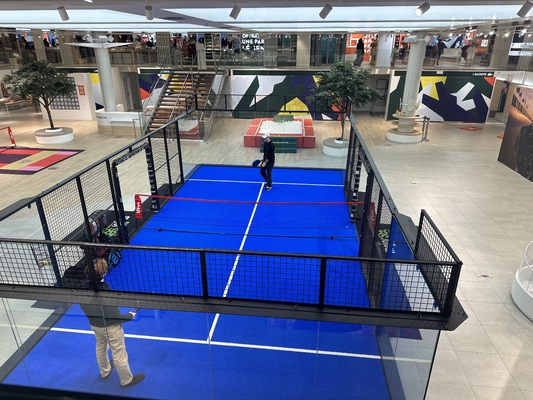 Duurzame Super Panoramische Padelbaan 15 Jaar Roestvrije Garantie Eenvoudige Installatie Buitensportlocatie